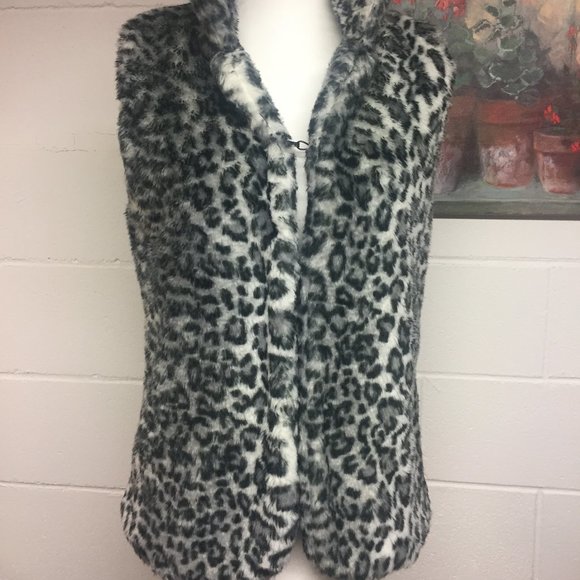 Seductions Faux Fur Vest Women, medium - Picture 2 of 12